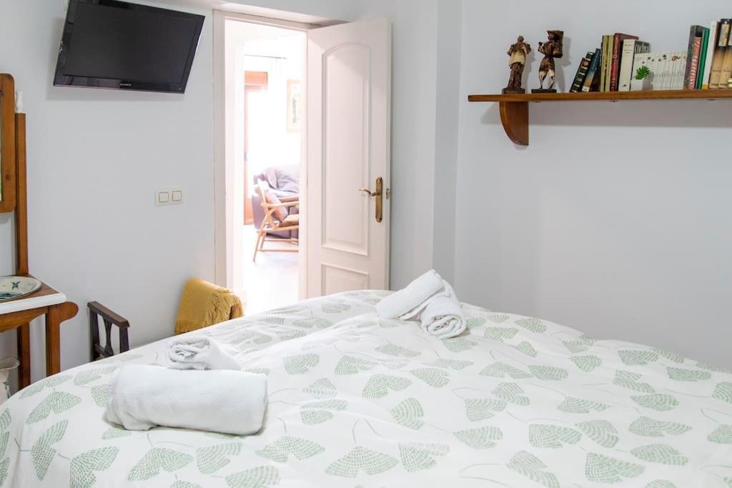 Apart Mezquita Con Parking Gratuito Кордоба Екстериор снимка